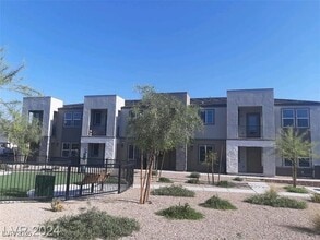 Building Photo - 8025 Krautrock Ave Building Photo - 8025 Krautrock Ave