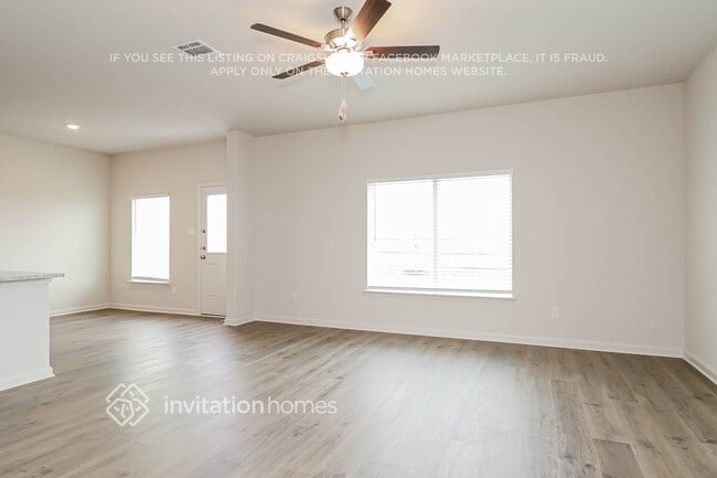 Building Photo - 10012 Pilot Pl