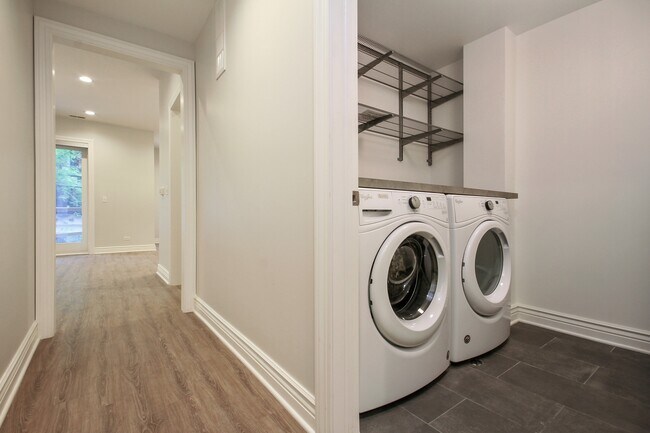 Foto del edificio - 1455 N Wieland St