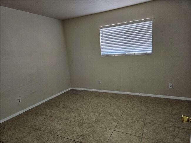 Building Photo - 2175 Riviera Blvd