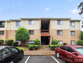 Building Photo - 4804 Spring Lake Dr