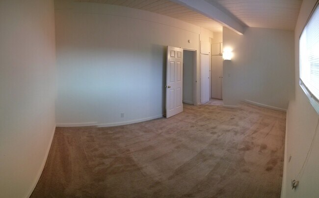 Building Photo - 1710 Coronado Avenue