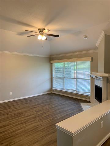 Foto del edificio - 1425 Royal Oaks Dr