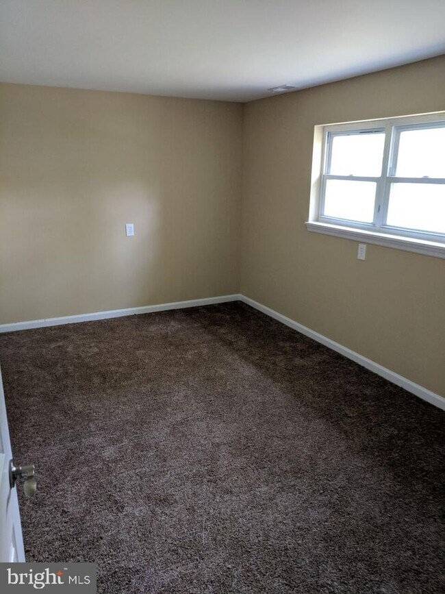 Foto del edificio - 247 Rutgers Ave