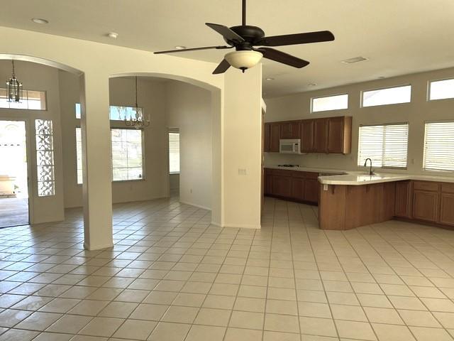 Foto del edificio - 1776 Cashew Tree St