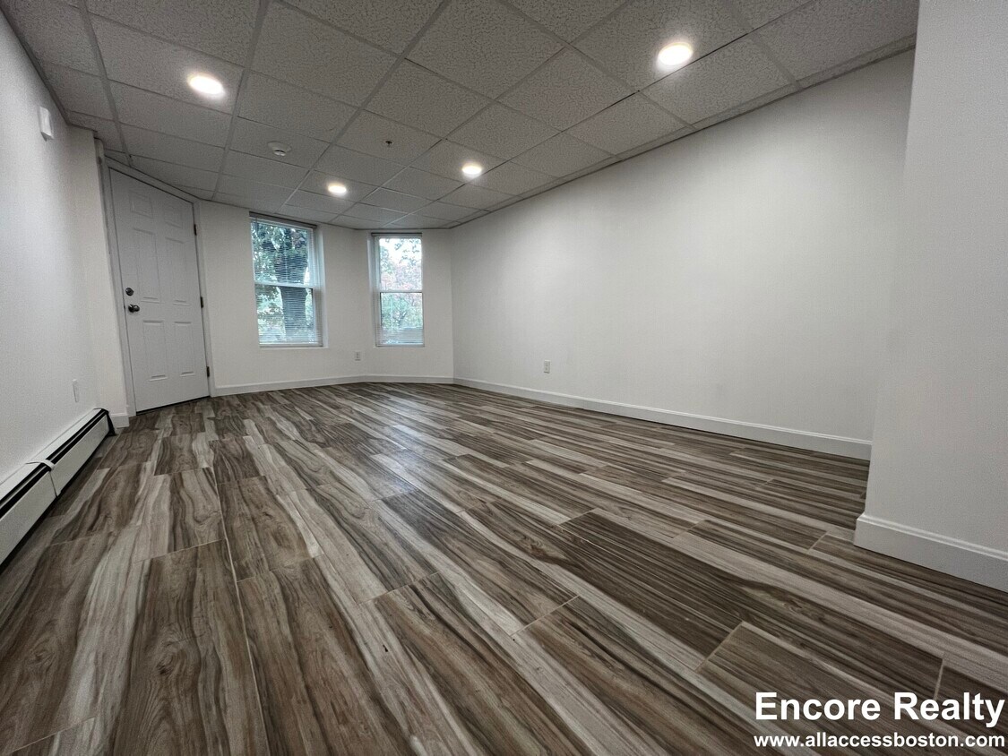 Foto principal - 376 Riverway