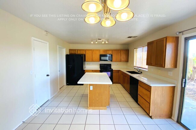 Building Photo - 1312 S Boulder Ct