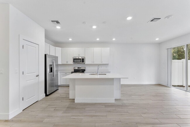 Foto del edificio - 247 Preserve Trl N