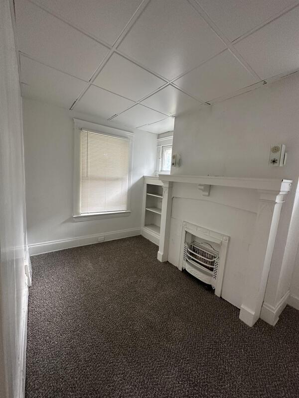 Foto del edificio - 9227 Adams Ave