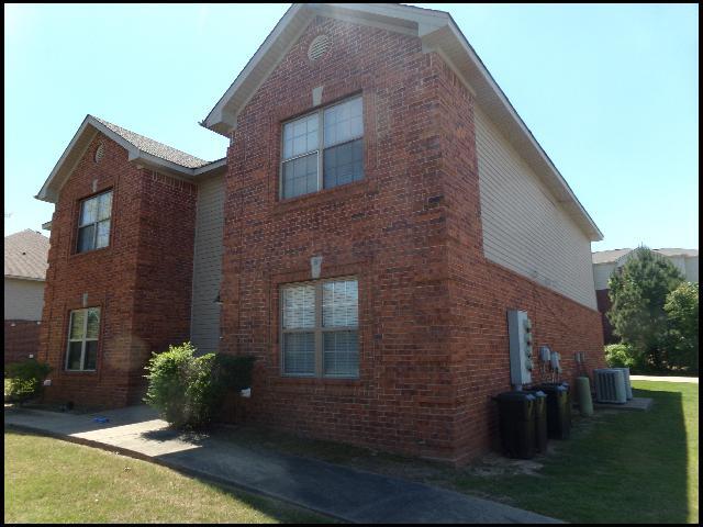 Building Photo - 10800 Frenchmen Loop