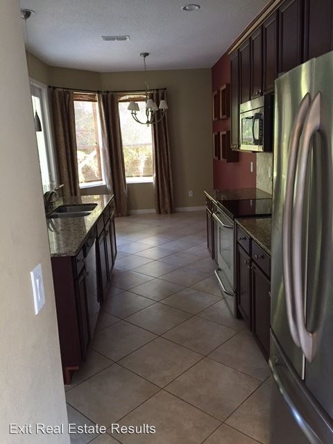 Building Photo - 1563 Song Sparrow Ct