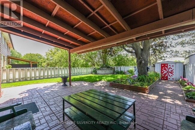 Building Photo - 7378 Bybrook Dr