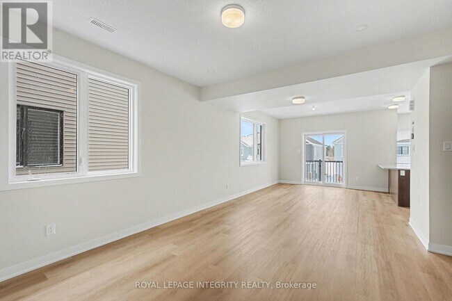 Building Photo - 433 Mortar Ter