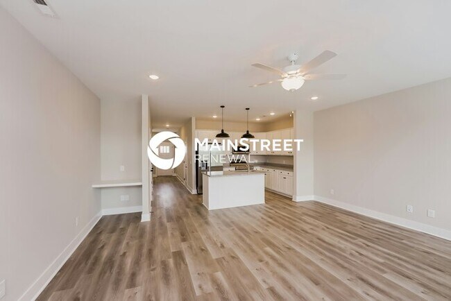 Building Photo - 3 Bedroom Pet-Friendly Home in Gallatin, TN with Main Street Renewal