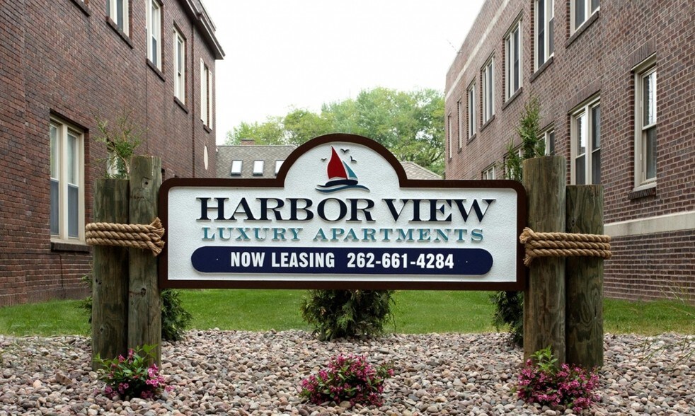 Harbor View Luxury Apartments Rentals Sheboygan, WI