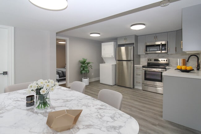 Building Photo - 8A Springbrook Drive, Peterborough (Unit A...