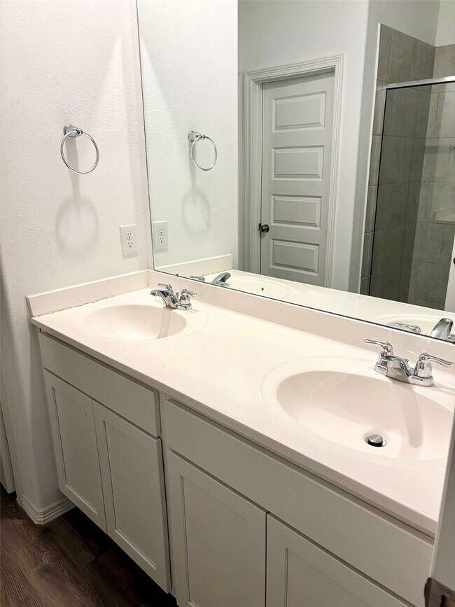 Foto del edificio - 23206 Wise Walk Dr