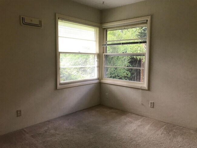 Foto del edificio - Charming South Eugene home near schools, s...