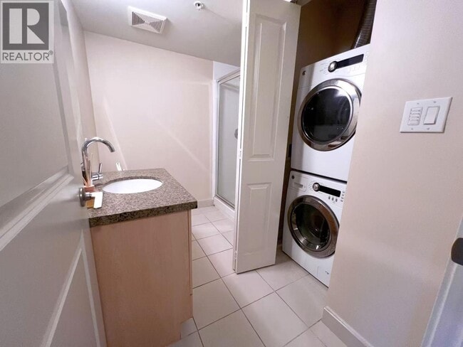 Building Photo - 6068 No. 3 Road