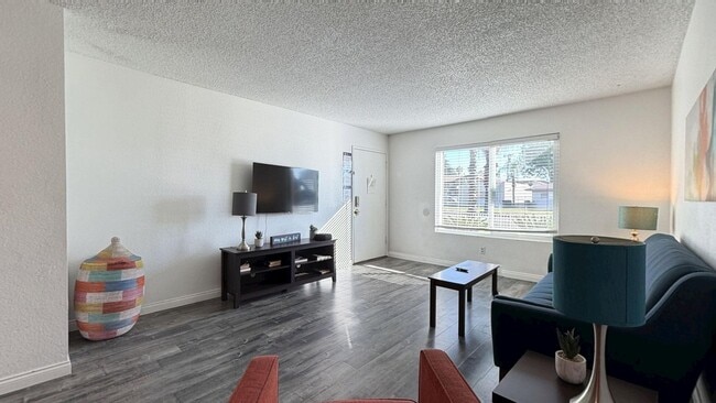 Foto del edificio - 511 E Brockton Ave