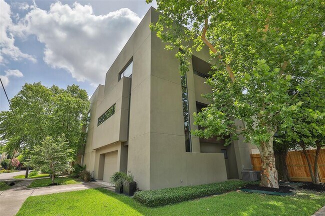 Building Photo - 4127 Floyd St