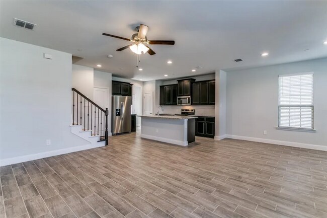 Foto del edificio - 5980 Bursey Rd