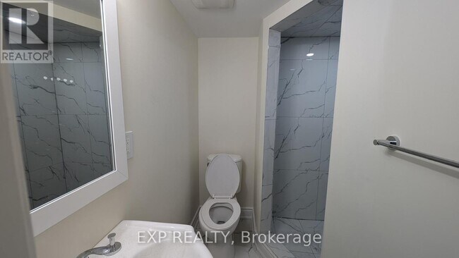 Photo du bâtiment - 390 Bartley Bull Pkwy