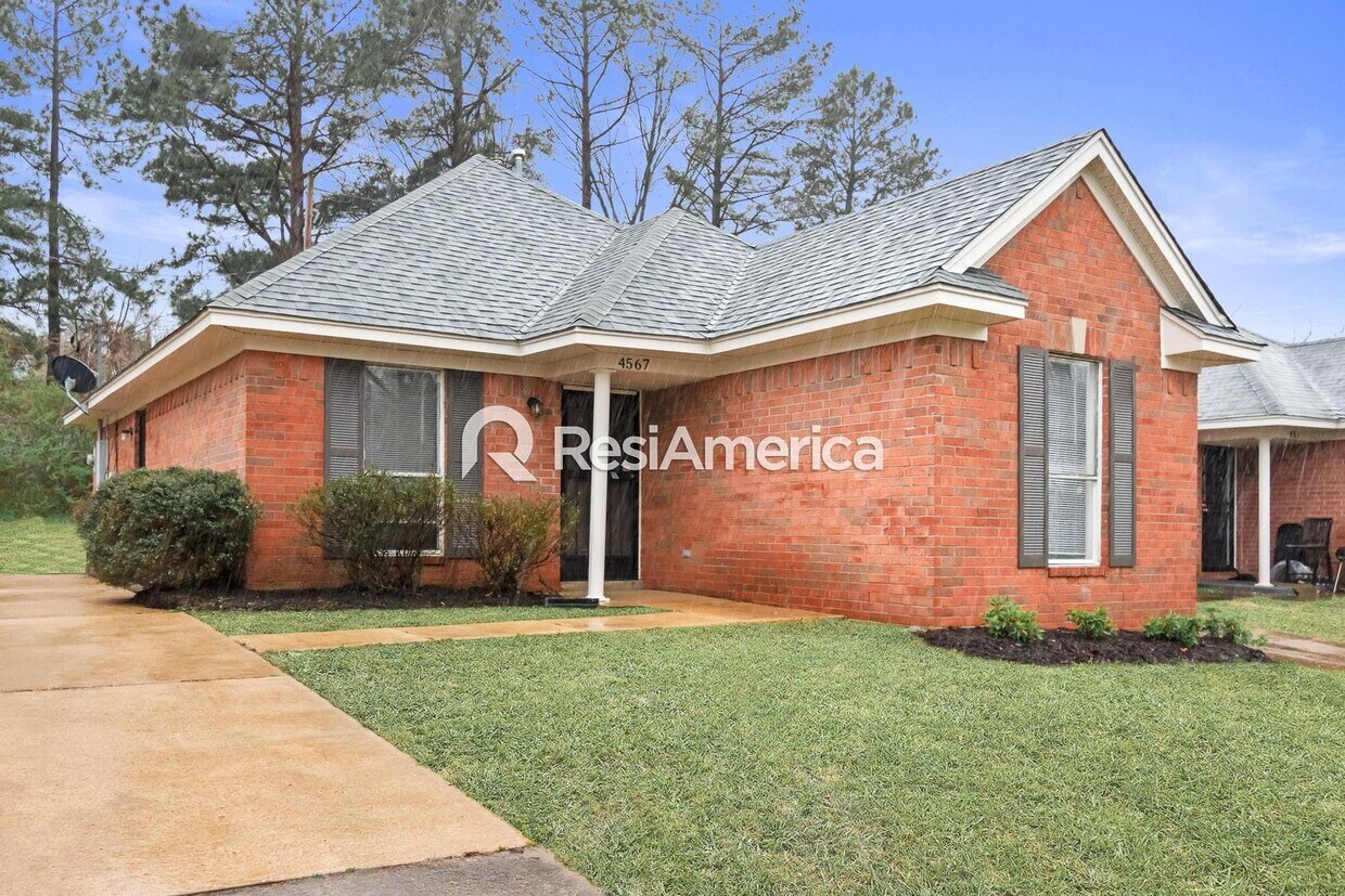 Primary Photo - 4 br, 2 bath House - 4567 Addington Drive