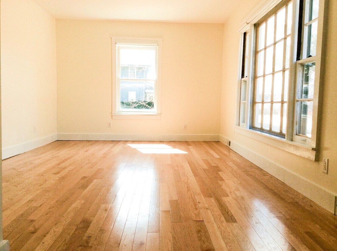 Foto principal - 801 N 10th St