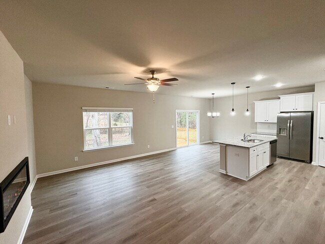 Building Photo - 12510 Susanna Dr