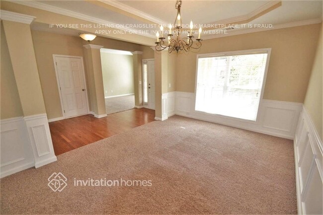 Foto del edificio - 4436 Birch Brook Path