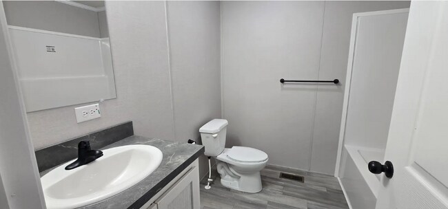 Foto del edificio - 49477 Au Lac Dr E