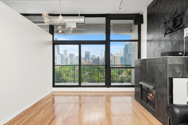 Foto del edificio - 1530 S State St