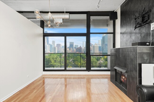 Building Photo - 1530 S State St