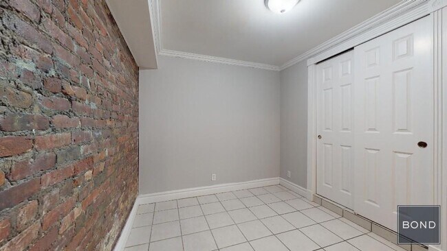 Foto del edificio - 416 E 13th St