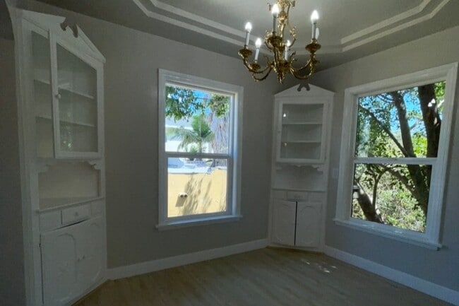 Building Photo - 1451 S Bedford St