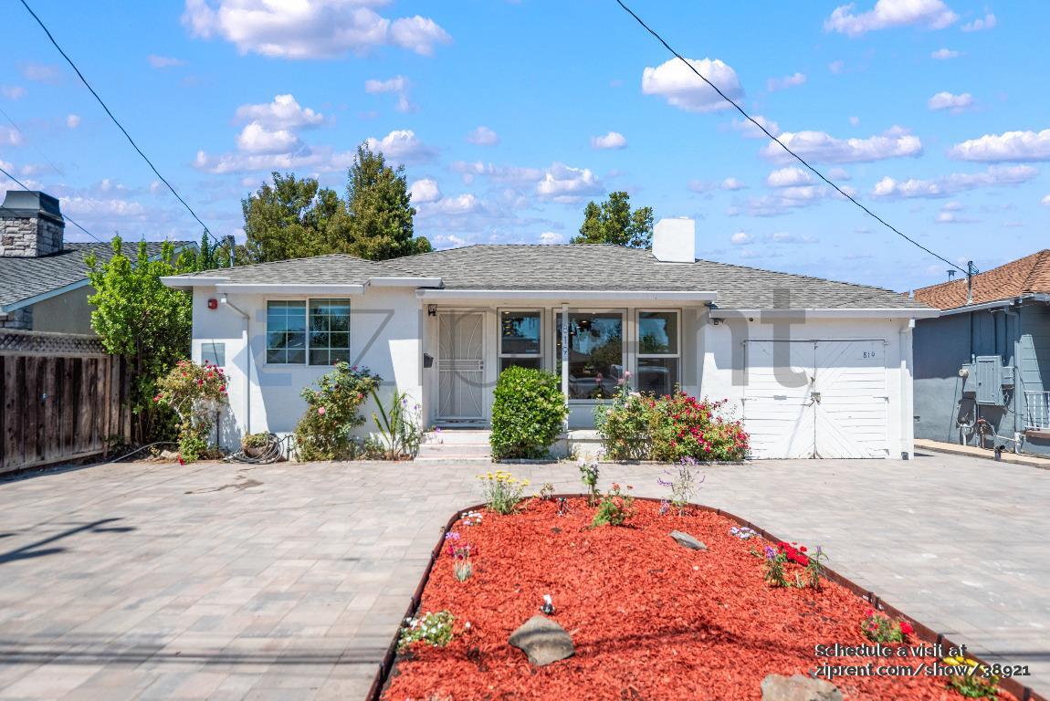 Foto principal - 819 Eighth Ave