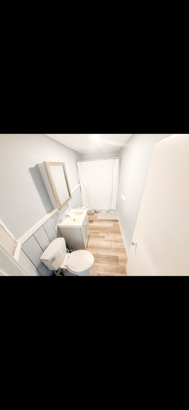 Building Photo - 9 Elizabeth St