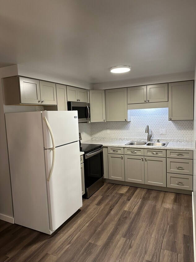 268 Robert Dr Unit 5, North Tonawanda, NY 14120 Apartments in North