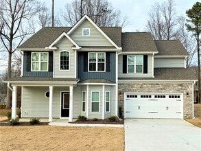 Building Photo - 409 Forest Glen Dr