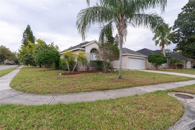 Photo - 12860 Waterhaven Cir House