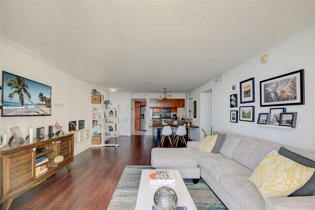 Foto del edificio - 1200 Brickell Bay Dr