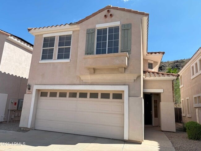 Building Photo - 137 W Mountain Sage Dr