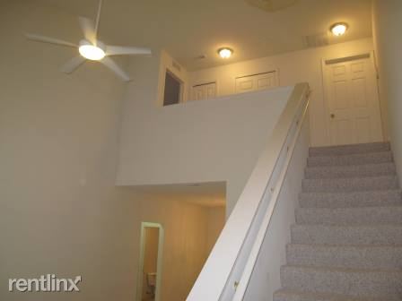 Building Photo - 9105 Addington Dr