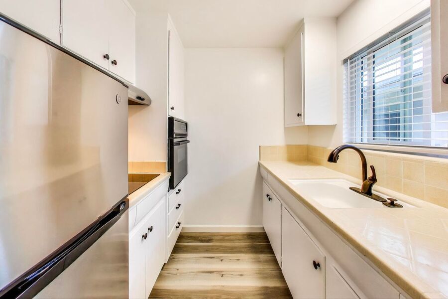 Foto principal - 1348 Laurel St