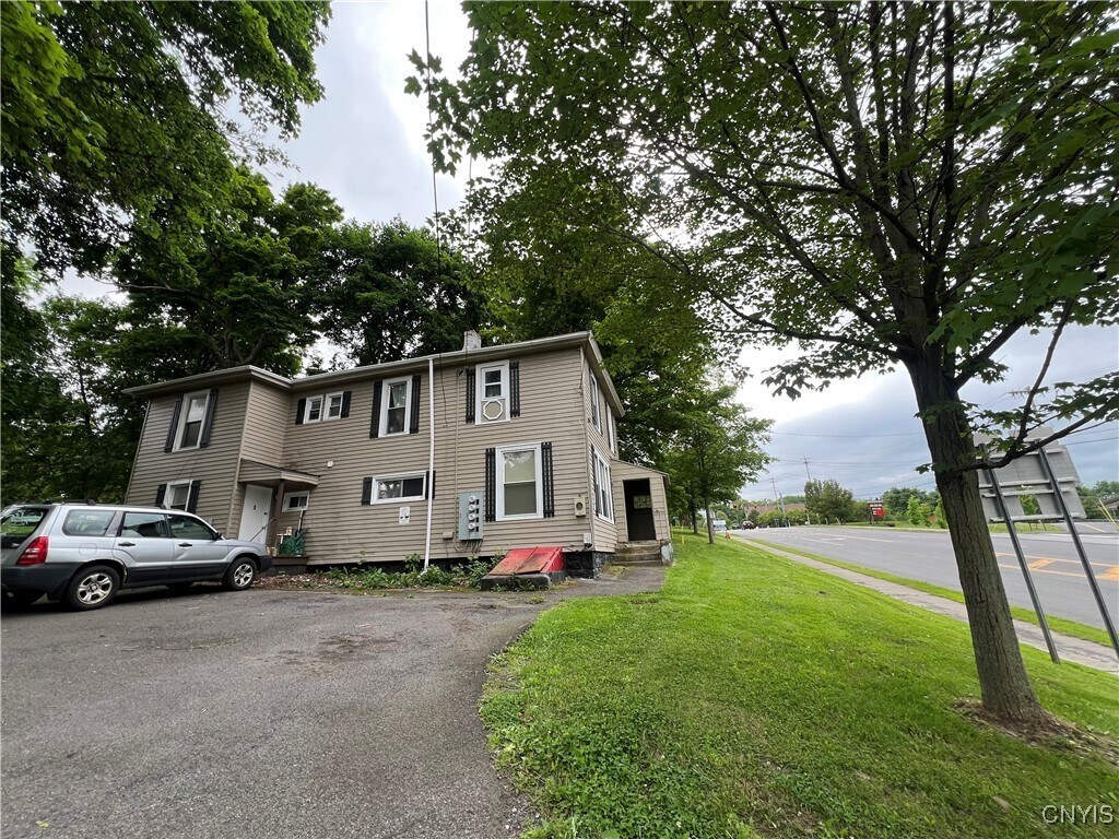 Foto principal - 4822 W Seneca Turnpike