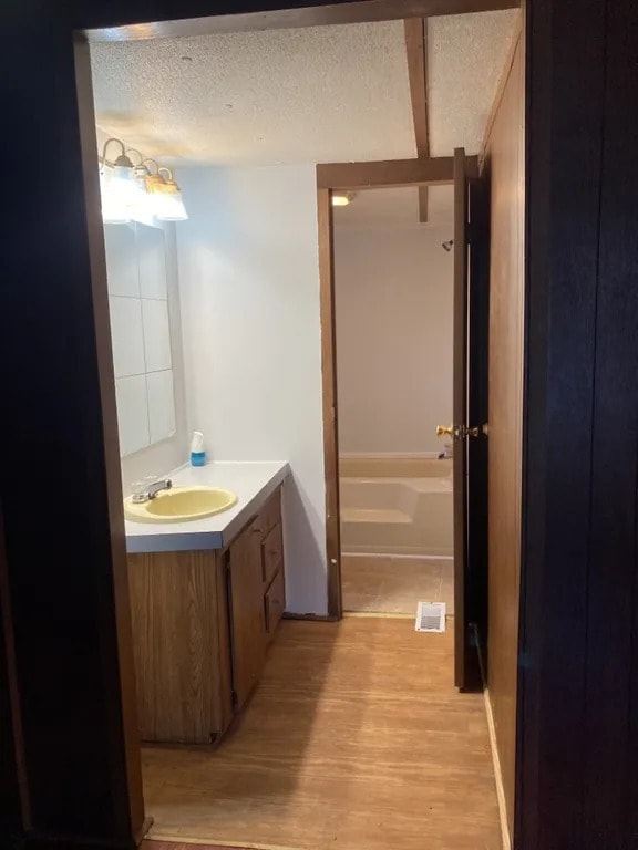 Foto del edificio - 3 Bedroom 2 Bathroom