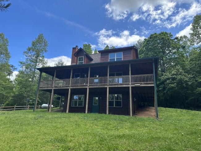 Building Photo - 2546 Brookhaven Ln