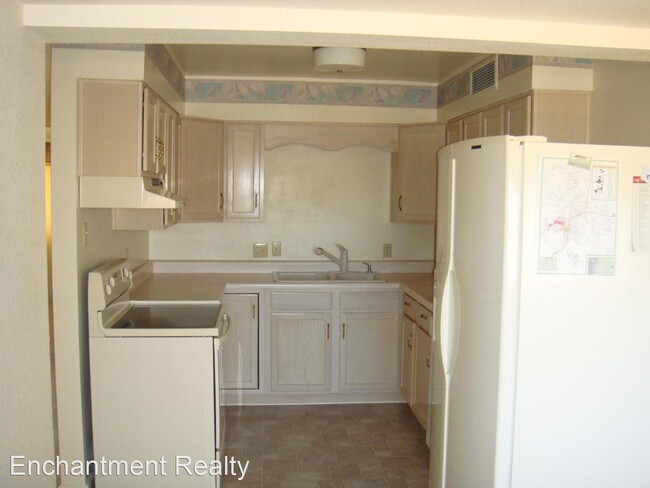 Building Photo - 3 br, 2 bath House - 204 Chalcocite