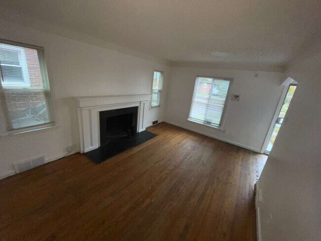 Foto del edificio - 19784 Mansfield St